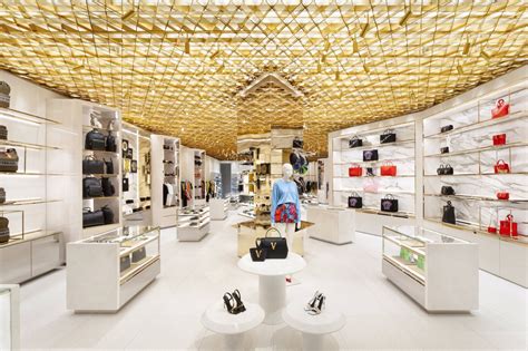 versace store near me